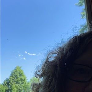 Meet your Posher, Sharon